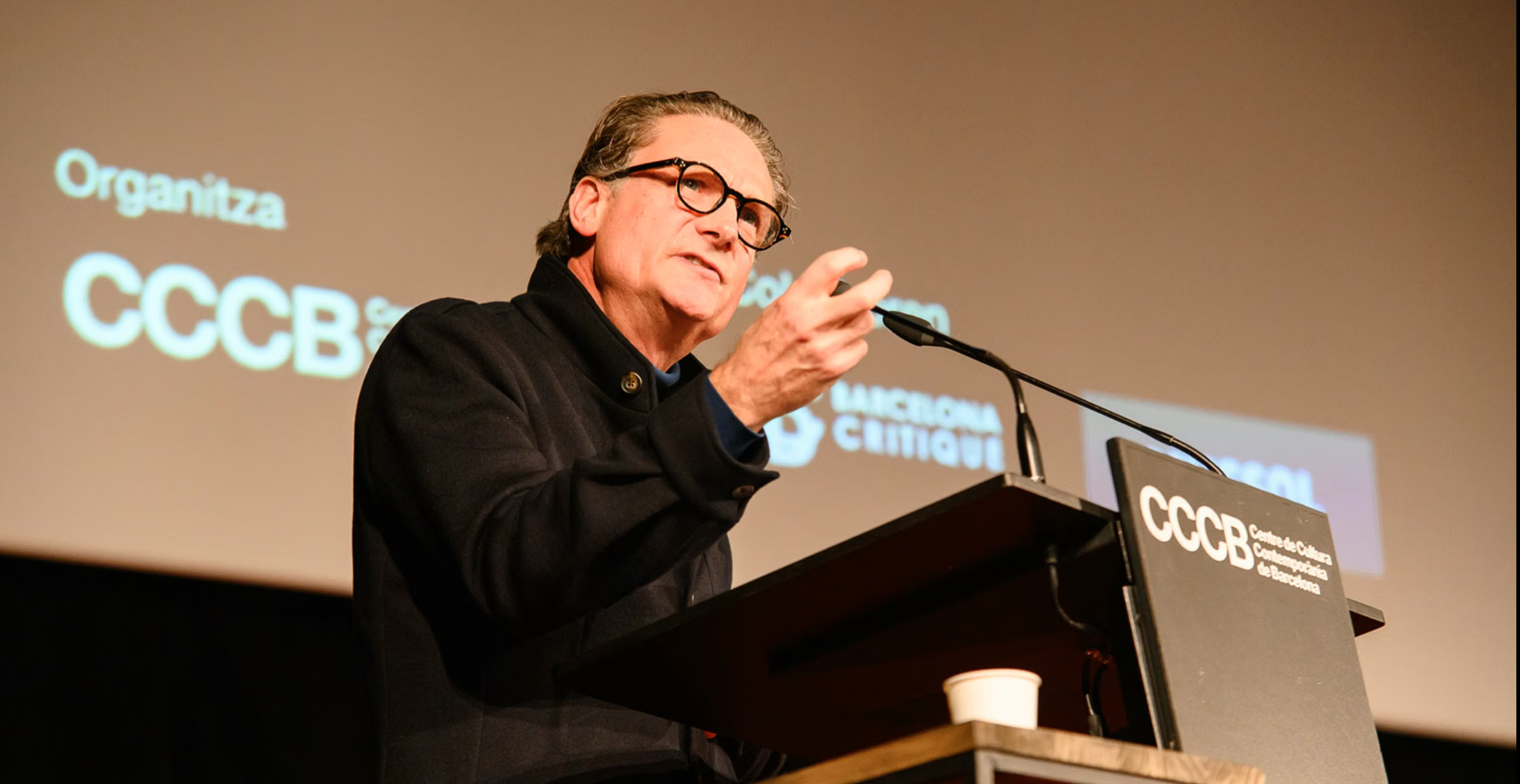 Philosophy in Times of Crisis